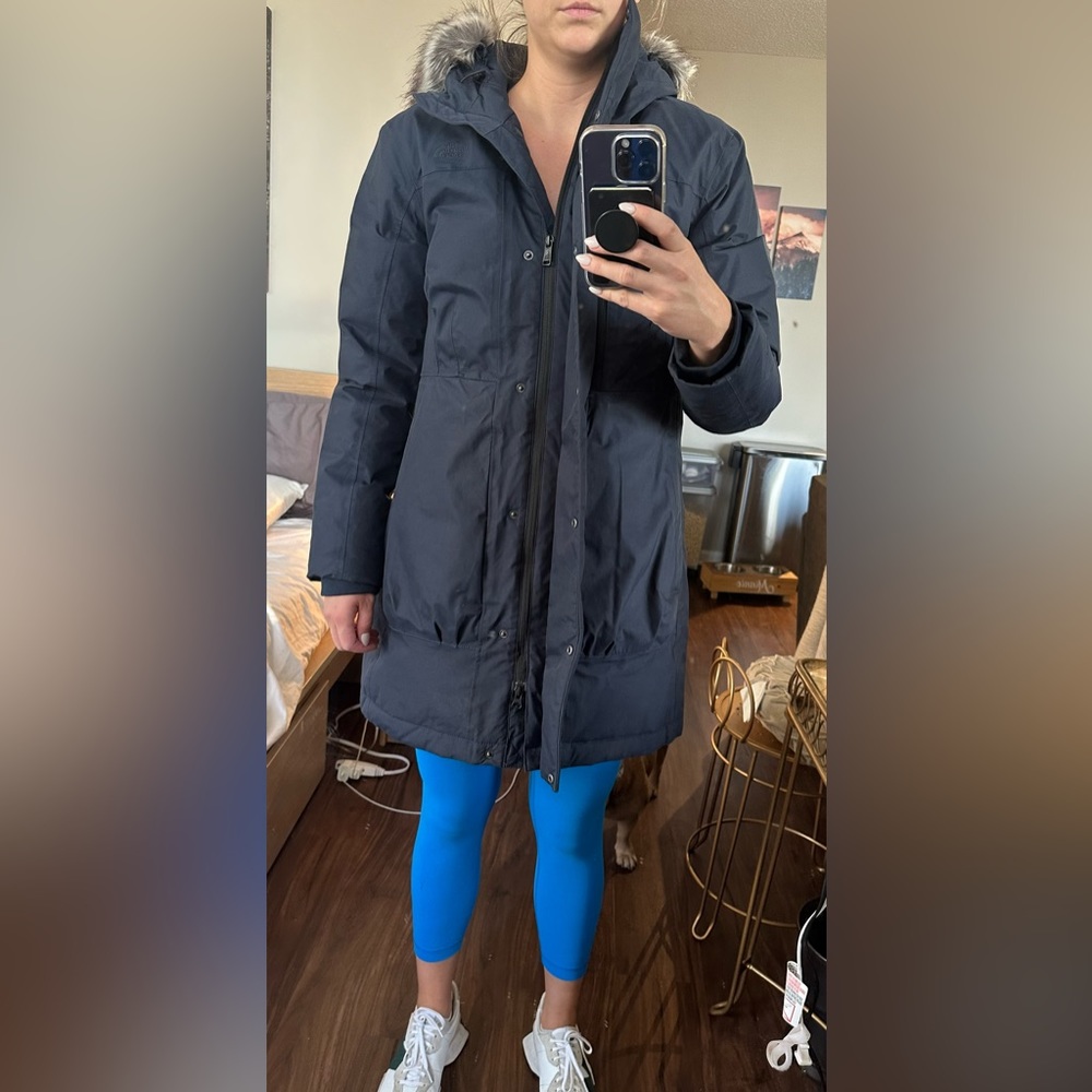 North Face Women's Artic Parka in Urban Navy
